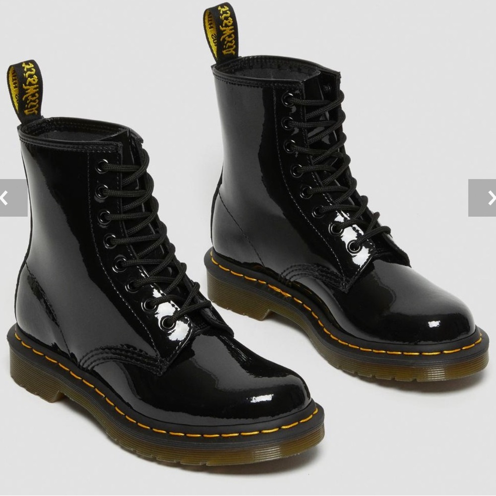 NEW Doc Martens 1460 Women’s Patent Leather Lace Up Boots